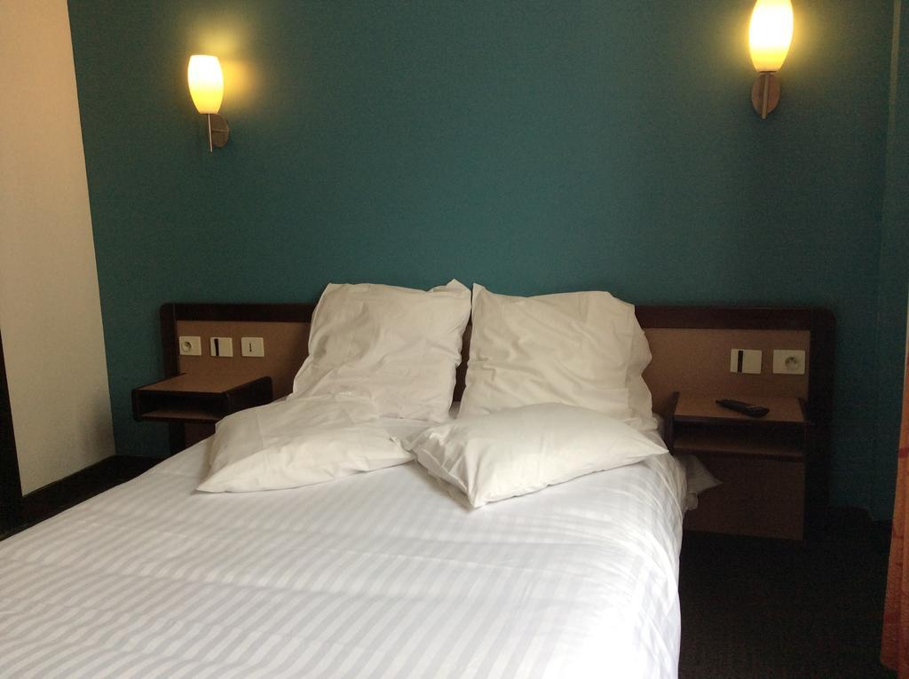 Hotel De La Place Malakoff Phòng bức ảnh