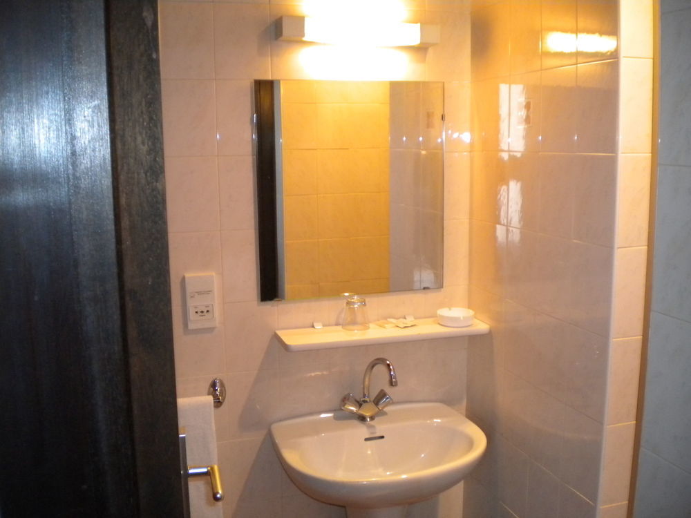 Hotel De La Place Malakoff Ngoại thất bức ảnh